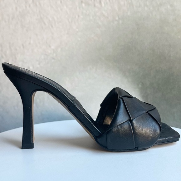 🌸VINCE CAMUTO🌸 Brelanie Woven Slide Dress Sandals Size: 5.5 - Picture 4 of 12